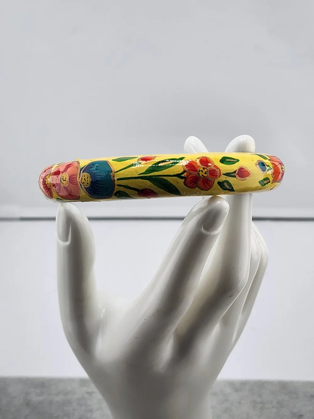 8in Vintage Hand-Painted Floral Wooden Bangle Bracelet